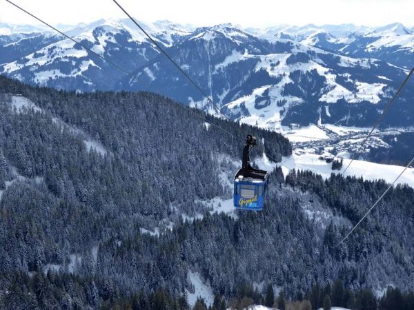 Kitzbüheler Horn Summit Cable Car to Be Replaced After 70 Years