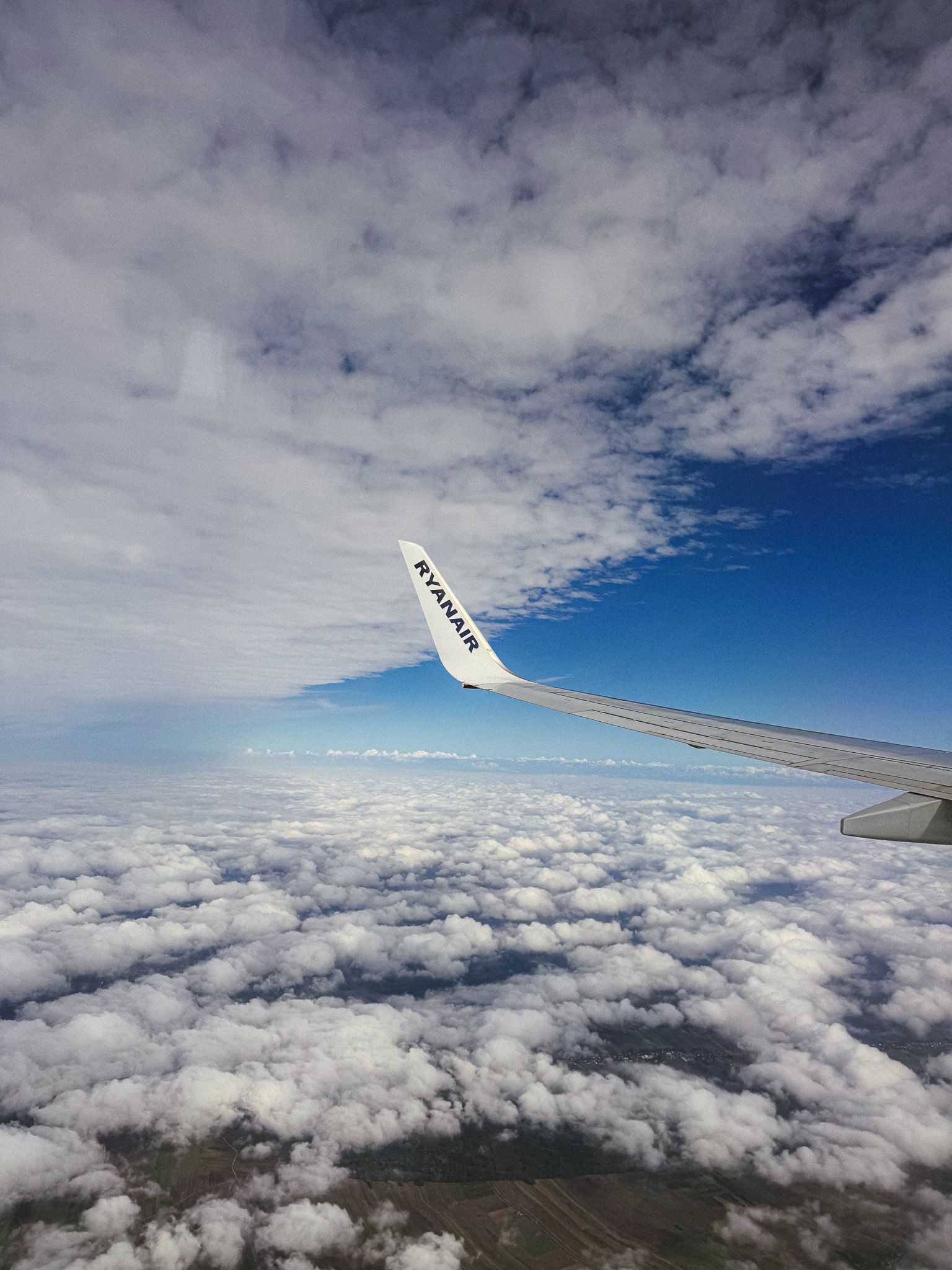 Wing of a Ryanair plane