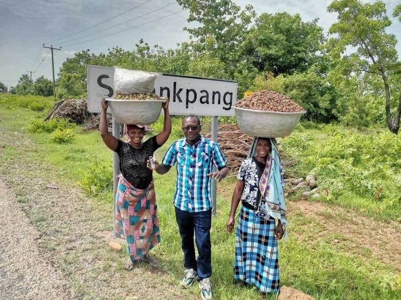 Image of Alhaji and women