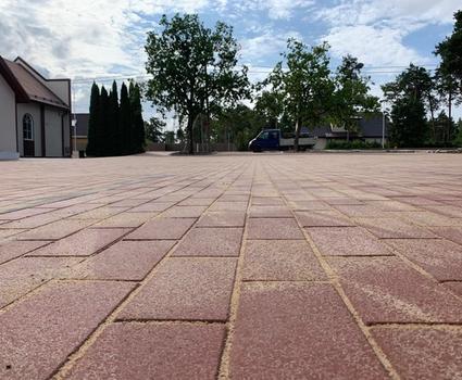 TÄNAVAKIVIDE PAIGALDUS