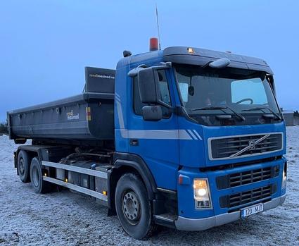 PUISTEMATERJALIDE MÜÜK JA TRANSPORT