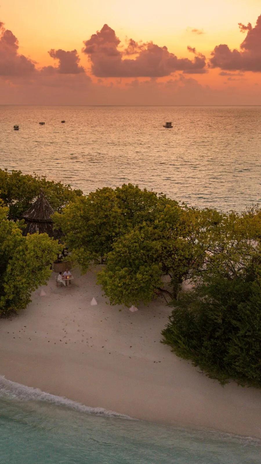 So Primitive, Soneva Secret's fire-led beachfront restaurant