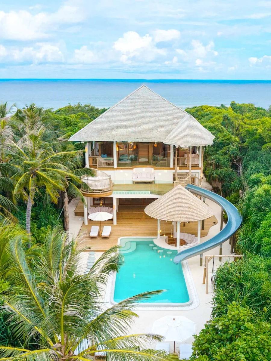 Aerial view of Villa 29, a three-bedroom Island Retreat villa at Soneva Jani