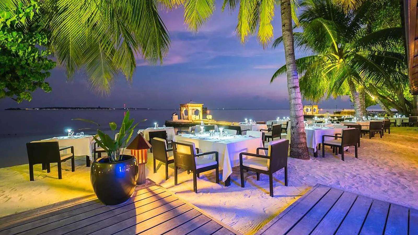 Lily Maa, Lily Beach Resort & Spa's main restaurant, open to views across the Indian Ocean