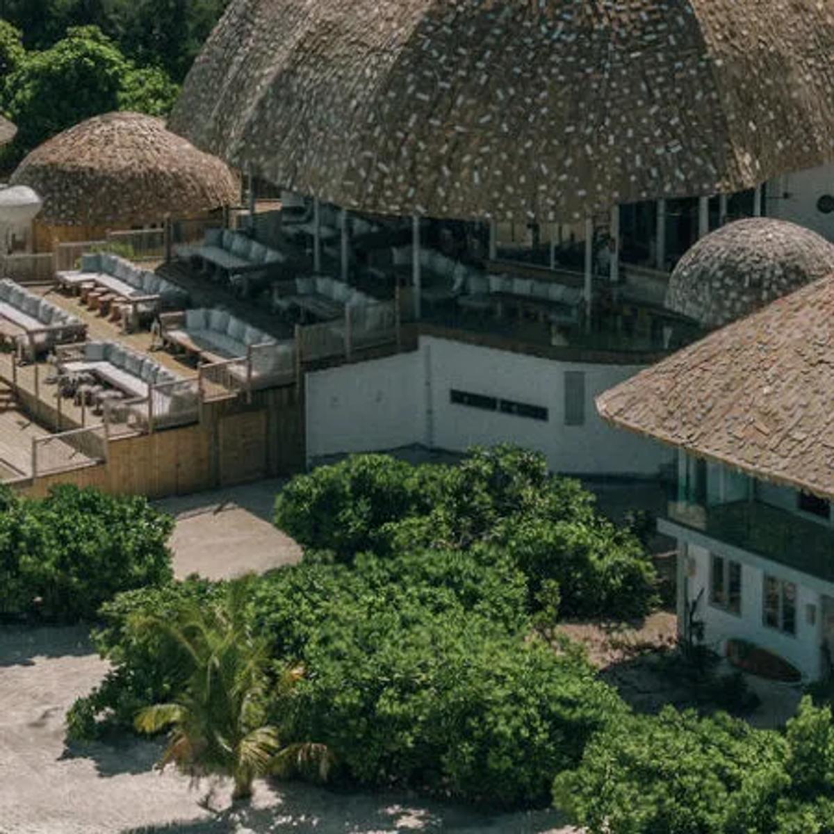 The Living Room, Soneva Secret's all-day open-air restaurant