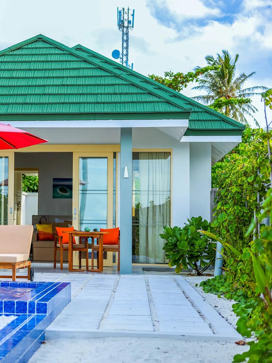 Pool Beach Villa's exterior and private pool at Siyam World