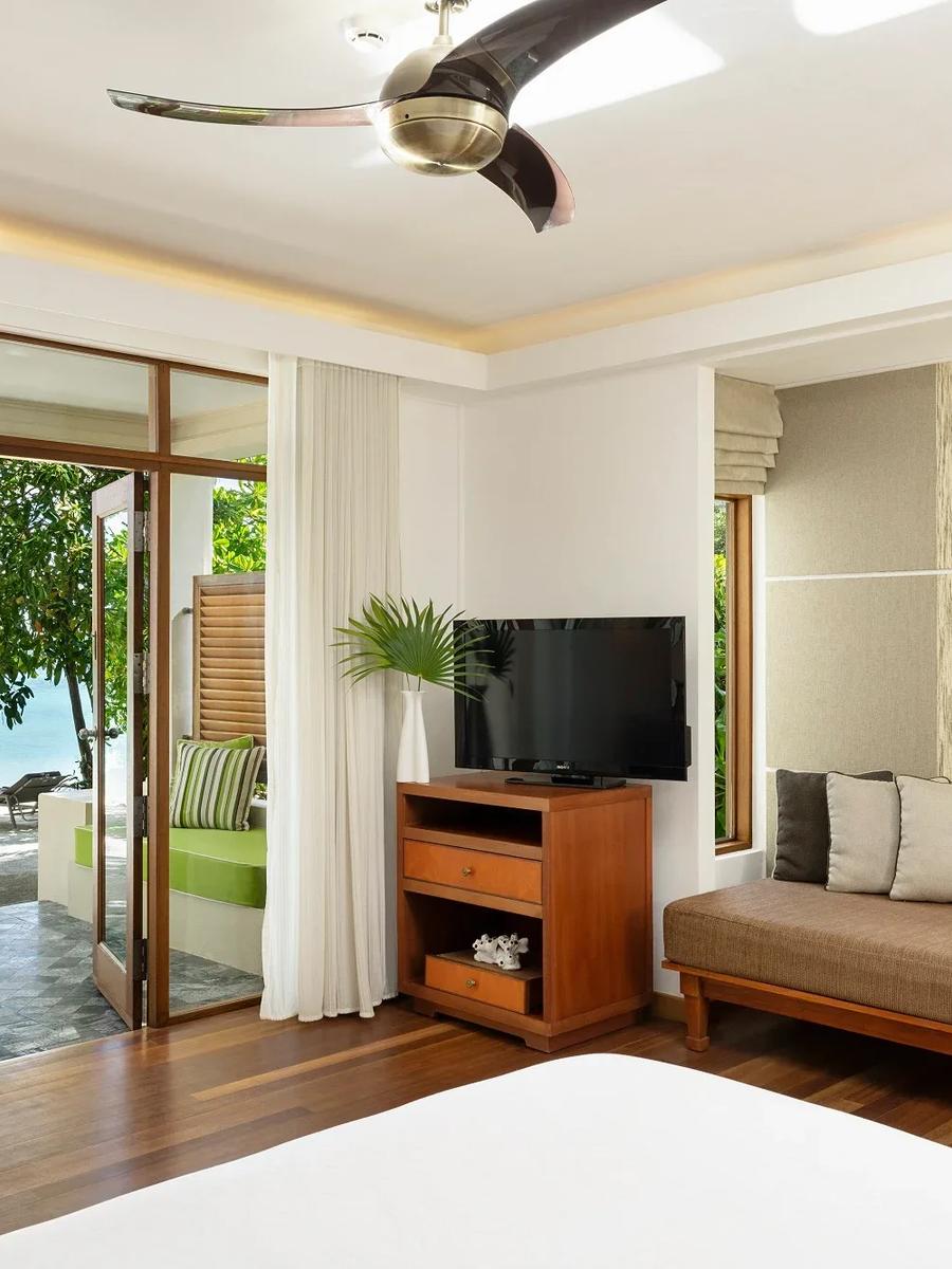 Interior of a Deluxe Bungalow at Niva Kurumba