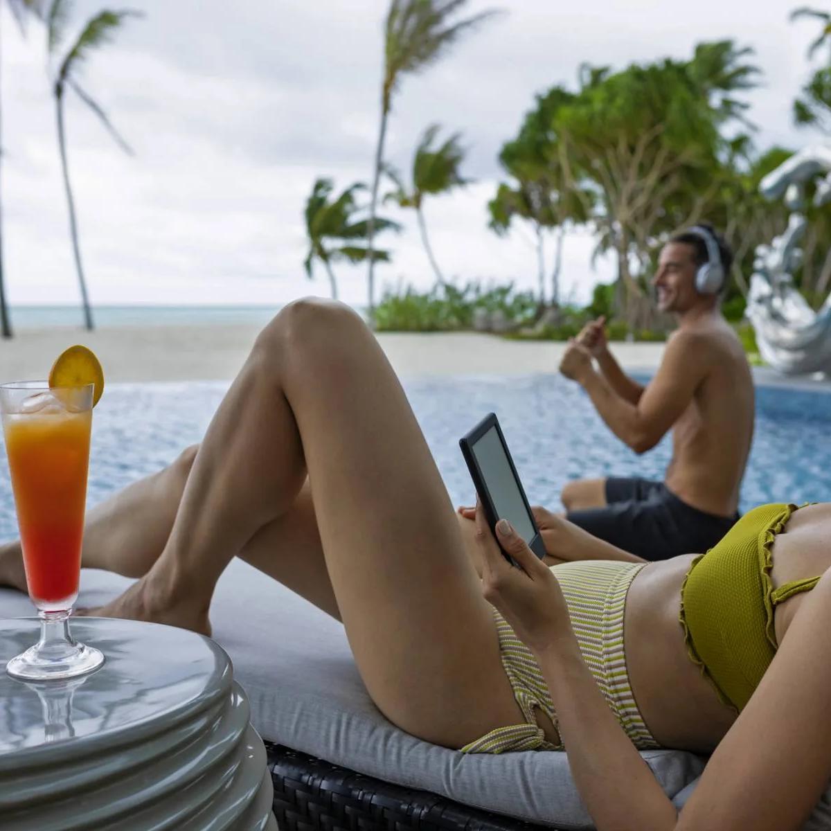 The Hub pool bar and lounge between the resort's twin pools
