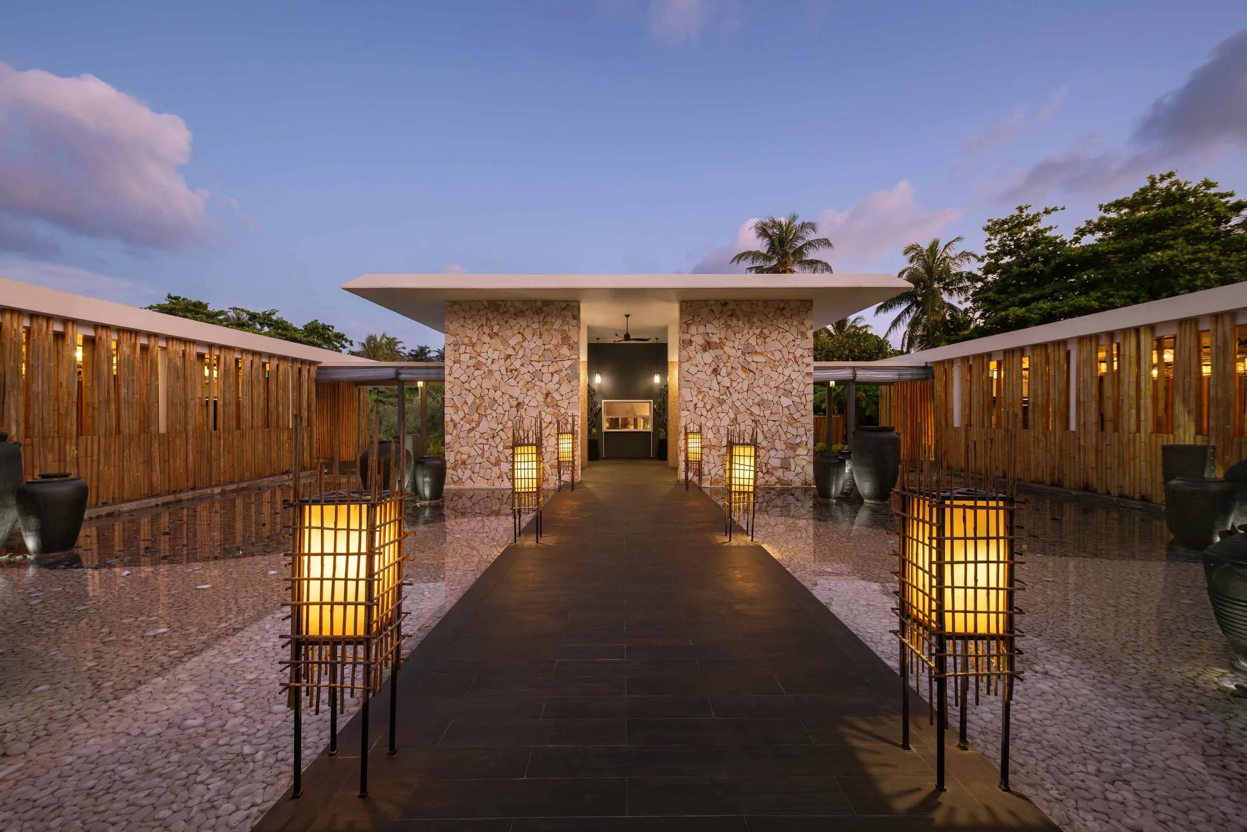 Le Asiatique Restaurant's teppanyaki counter, seating arranged around the grill