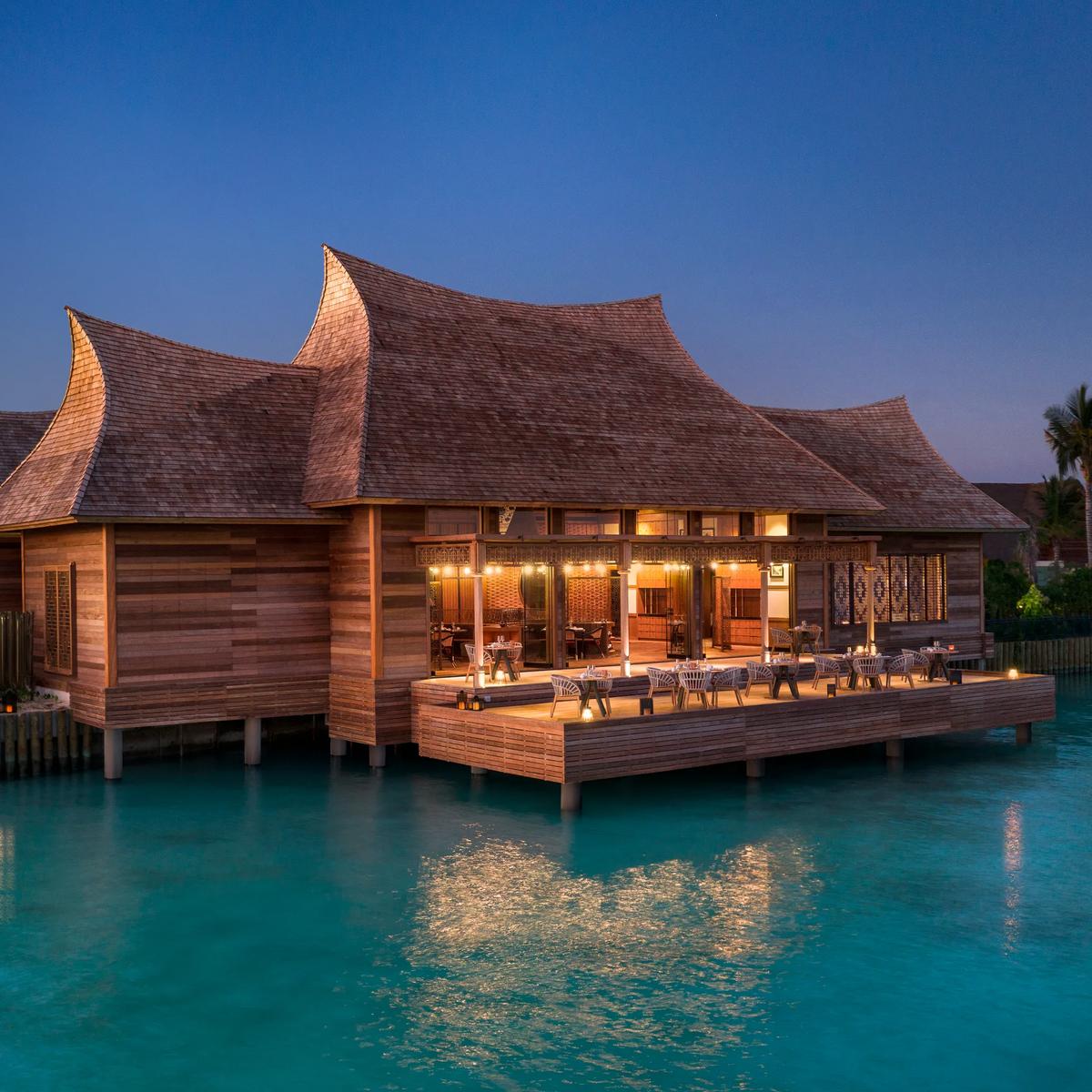 The dining room at Li Long, Waldorf Astoria Maldives Ithaafushi's Chinese restaurant