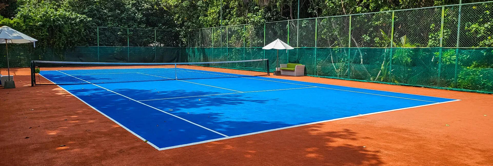 The tennis court at JA Manafaru