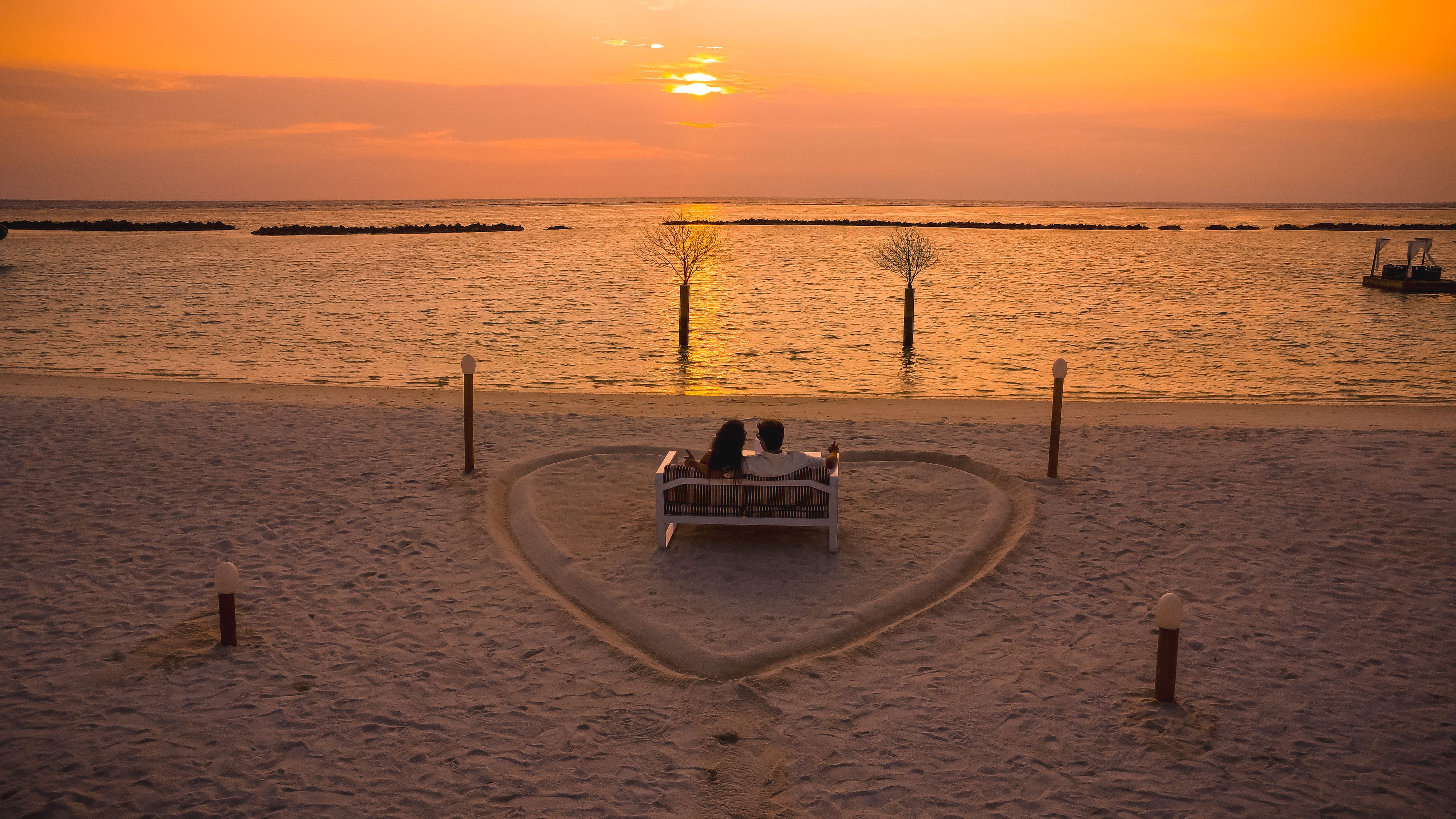 Maldives Honeymoon Resorts: Where Love Finds Its Own Island