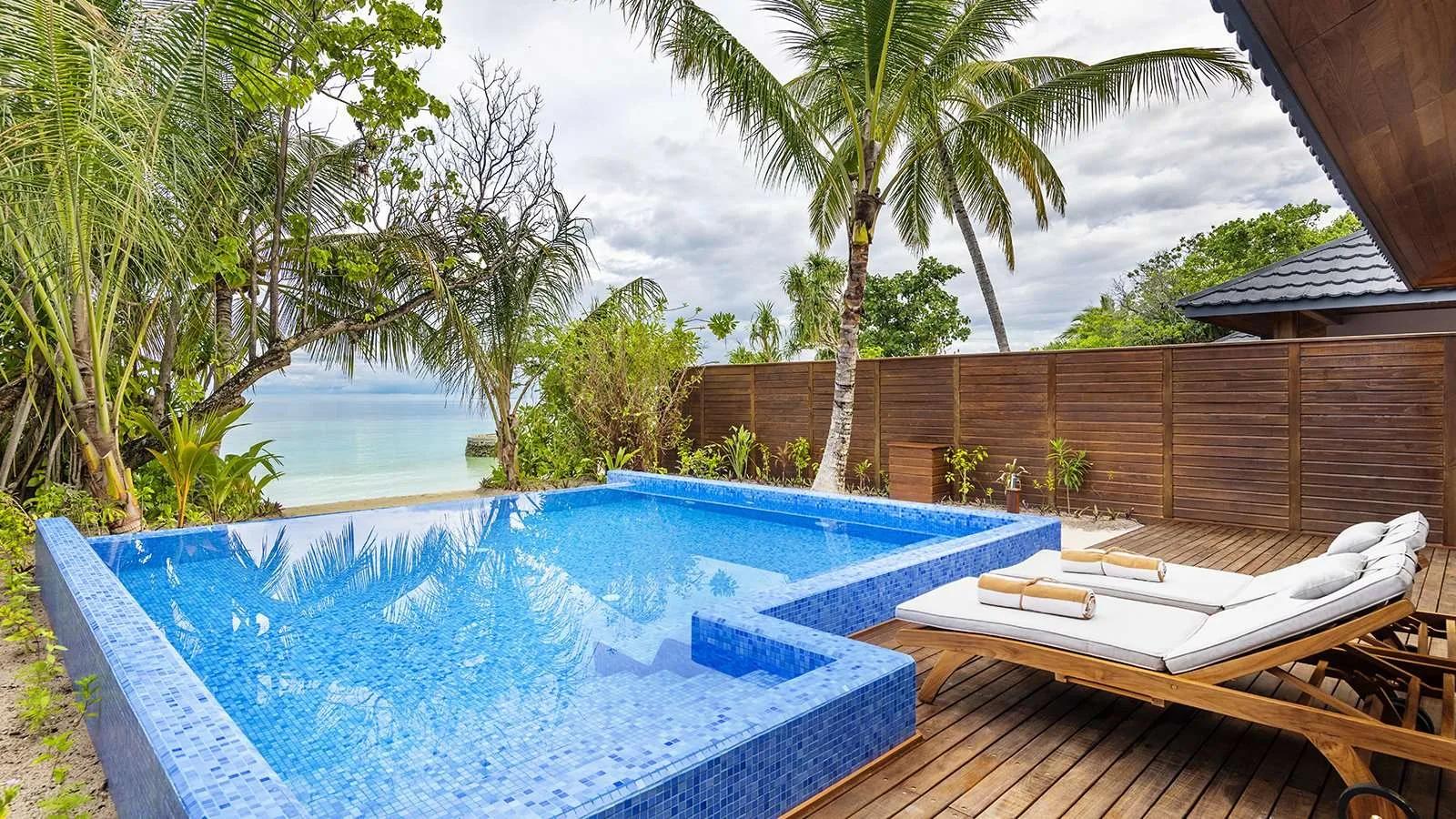 The private pool of the Beach Residence with Pool at Lily Beach Resort & Spa