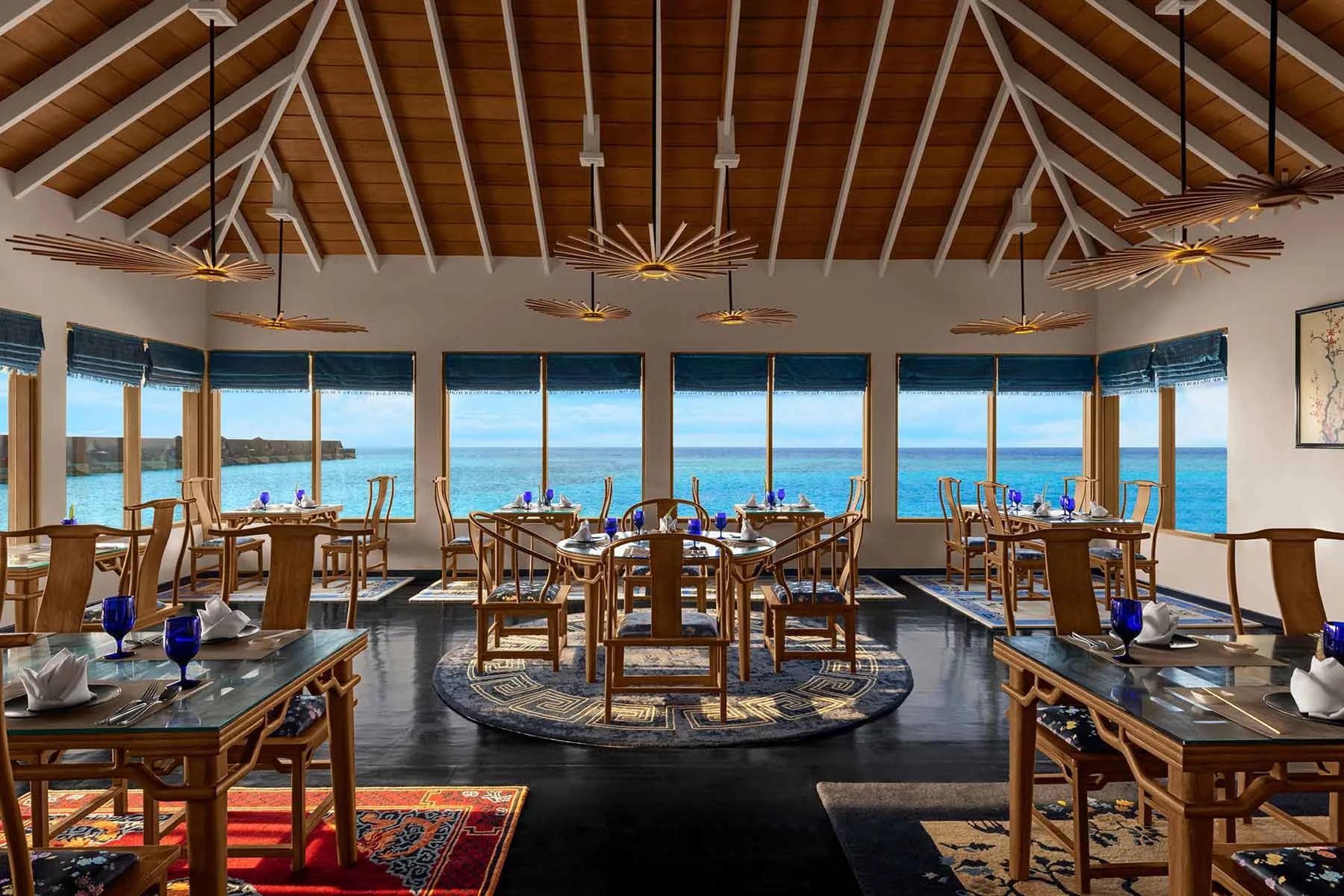 Le Asiatique's teppanyaki counter, seating set around the grill