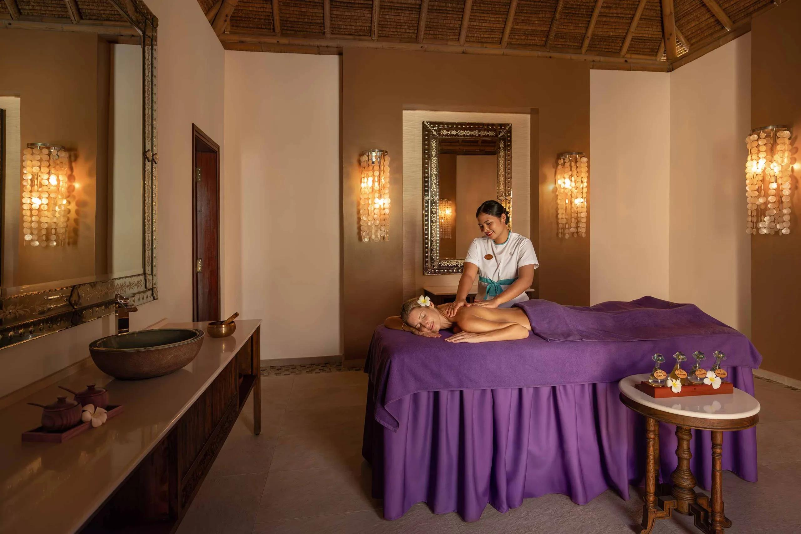 One of The Emerald Spa's ten air-conditioned treatment bungalows