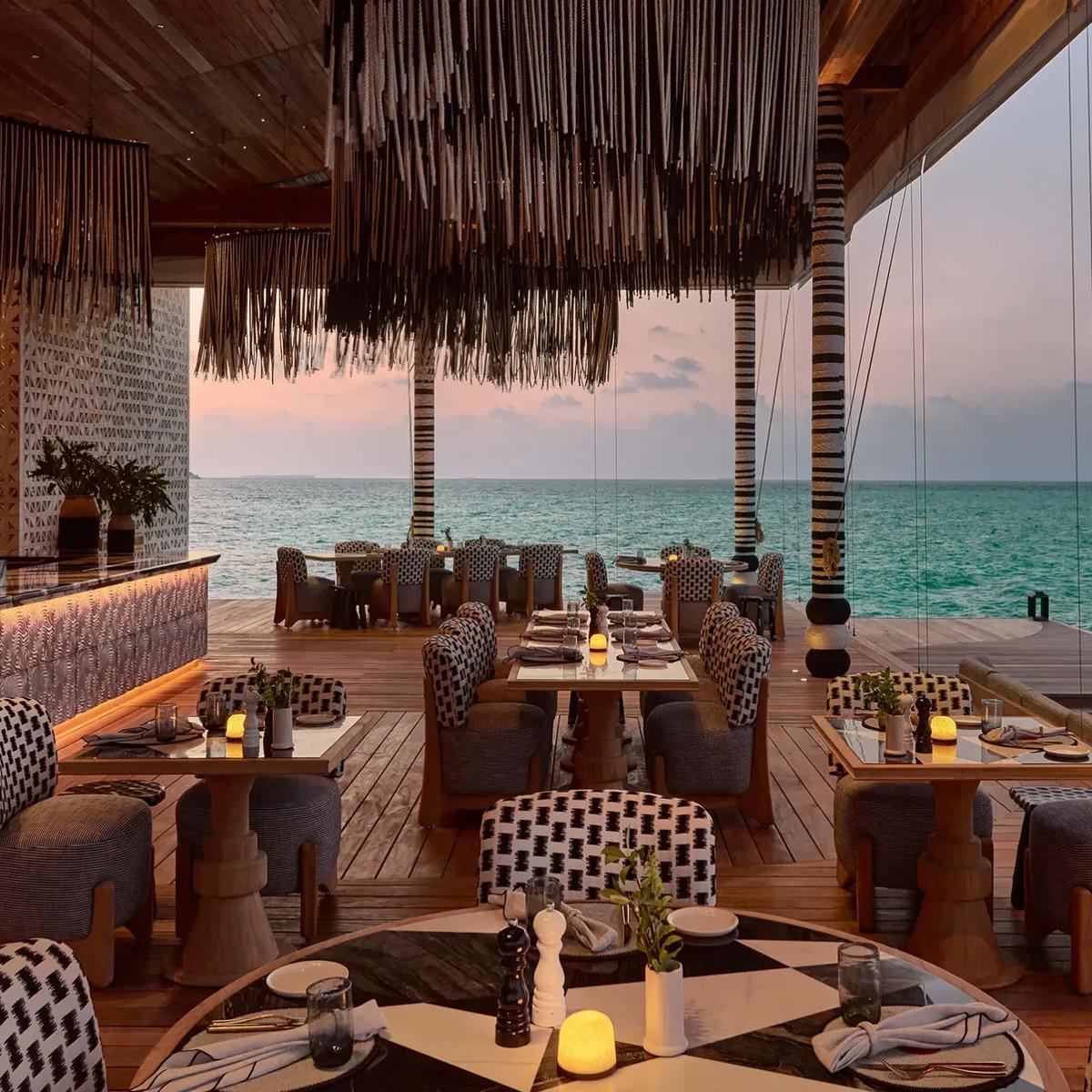 SAFAR Restaurant's pavilion at .Here, its form inspired by traditional Bodu Beru dancer attire