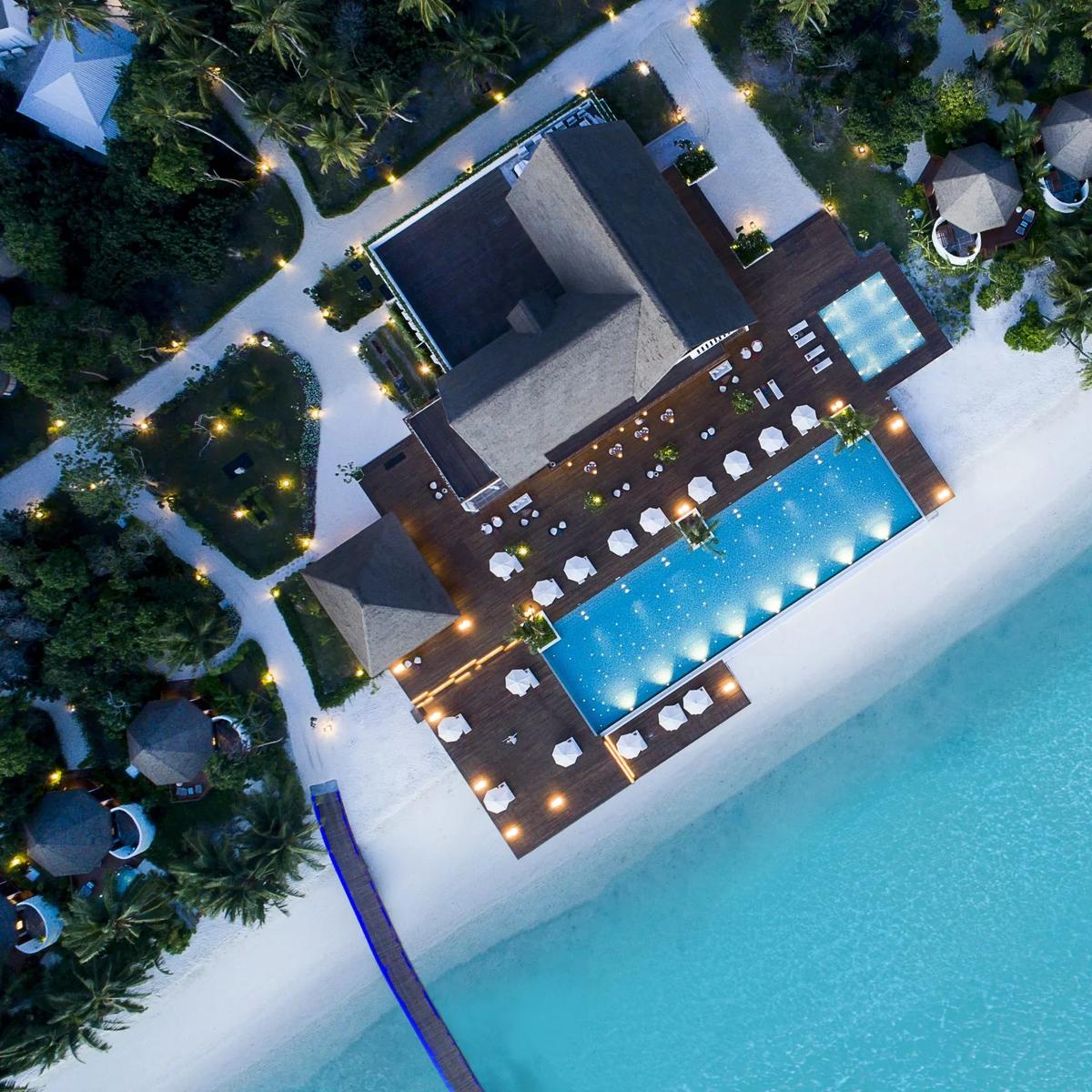 An aerial view of Alita, Mercure Maldives Kooddoo Resort's beachfront all-day restaurant