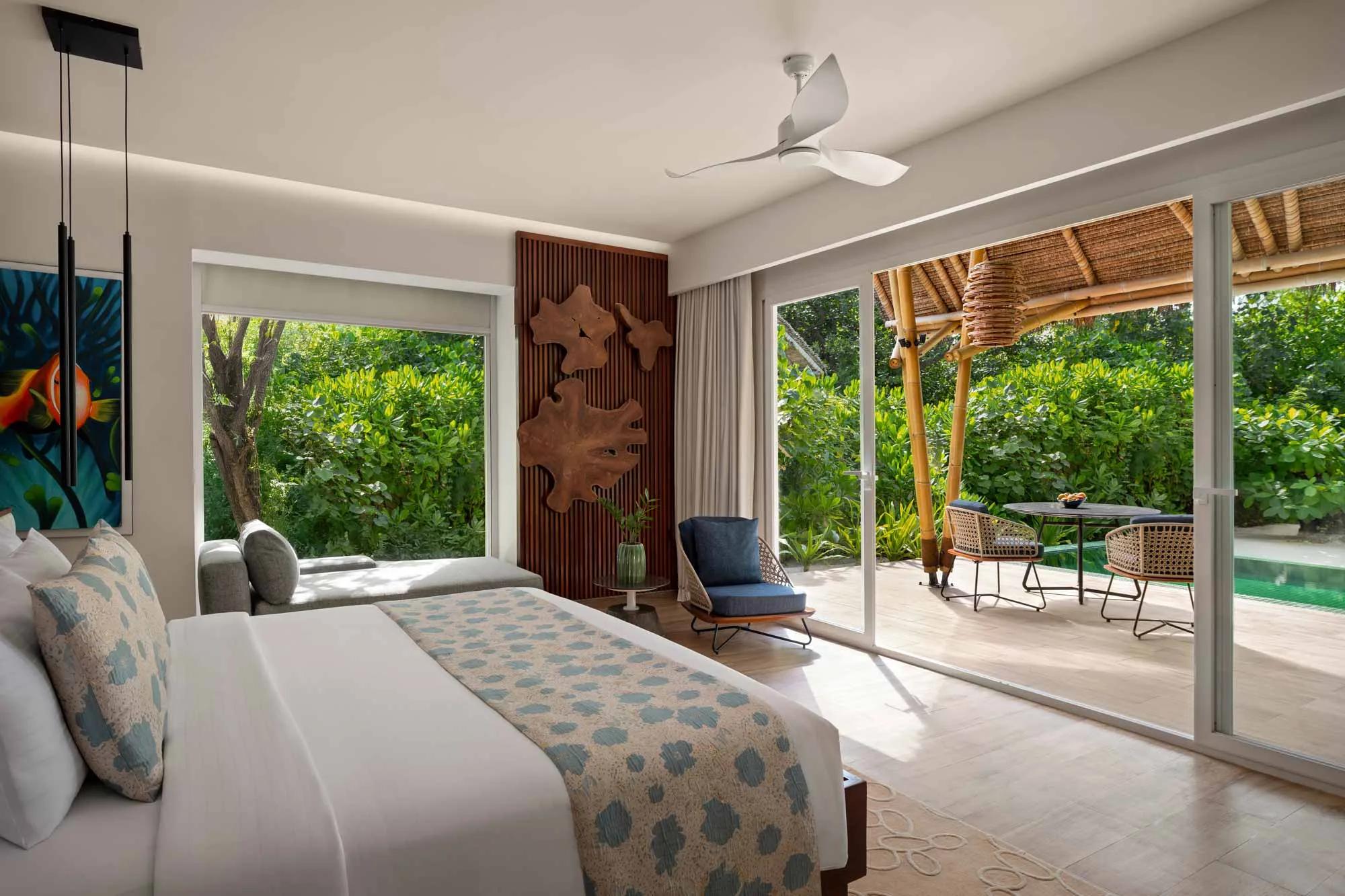 A Beach Villa with Pool's terrace and private 5x3 m pool