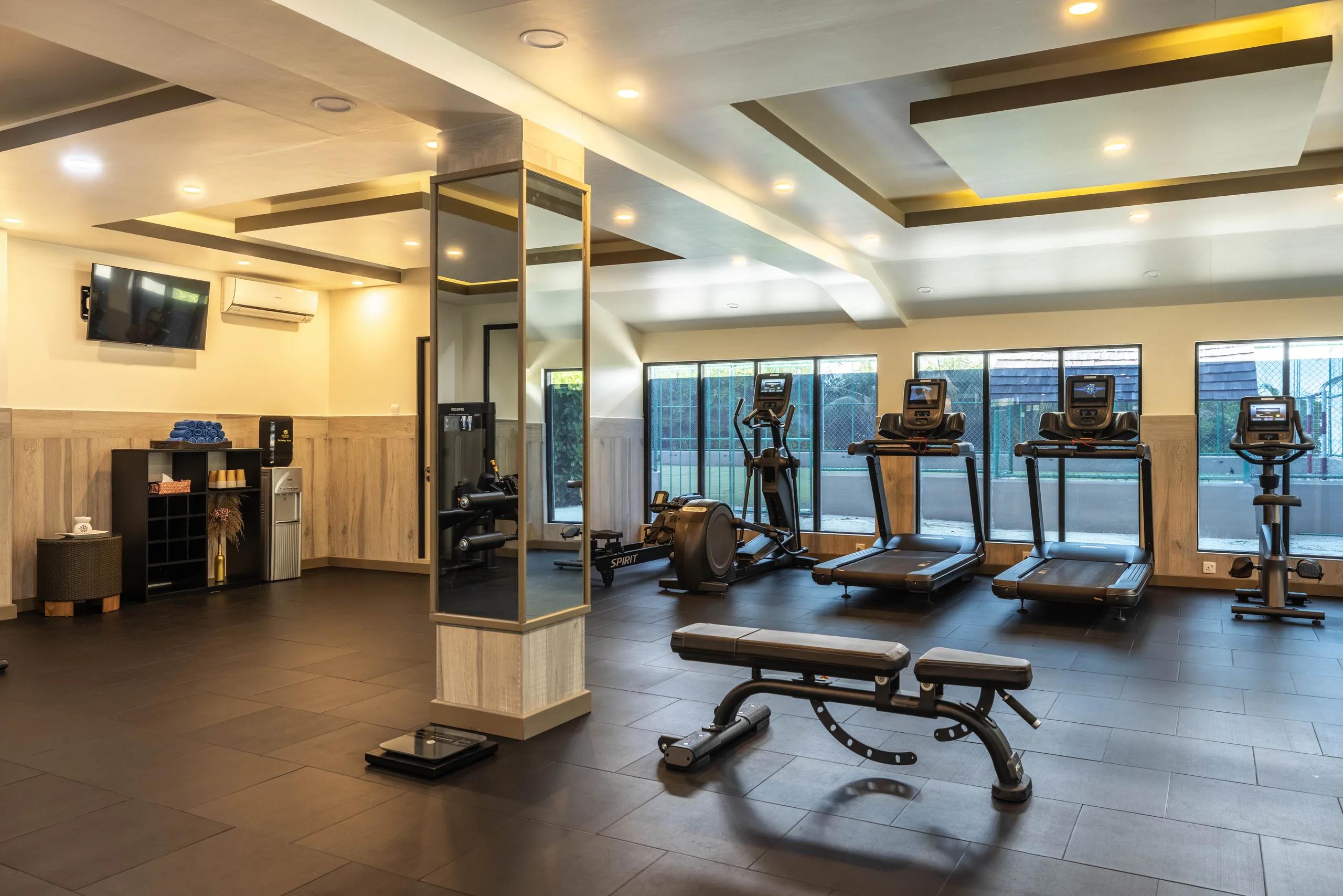 The fitness centre at Angsana Velavaru