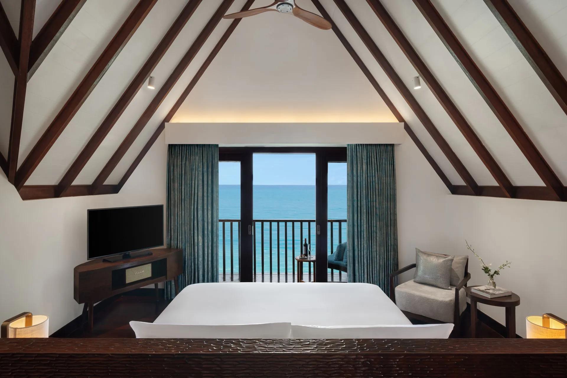 An Ocean Suite with infinity pool, one of the two Ocean Wing villa categories