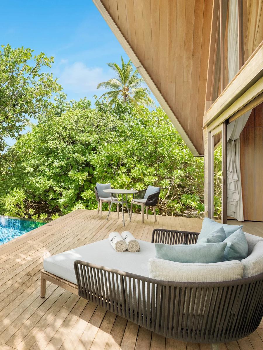 The private pool of a Beach Villa with Pool, set directly on the white sand