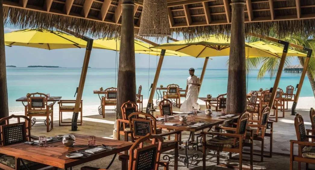 Dining room set-up at PLATES restaurant, Anantara Kihavah Maldives Villas