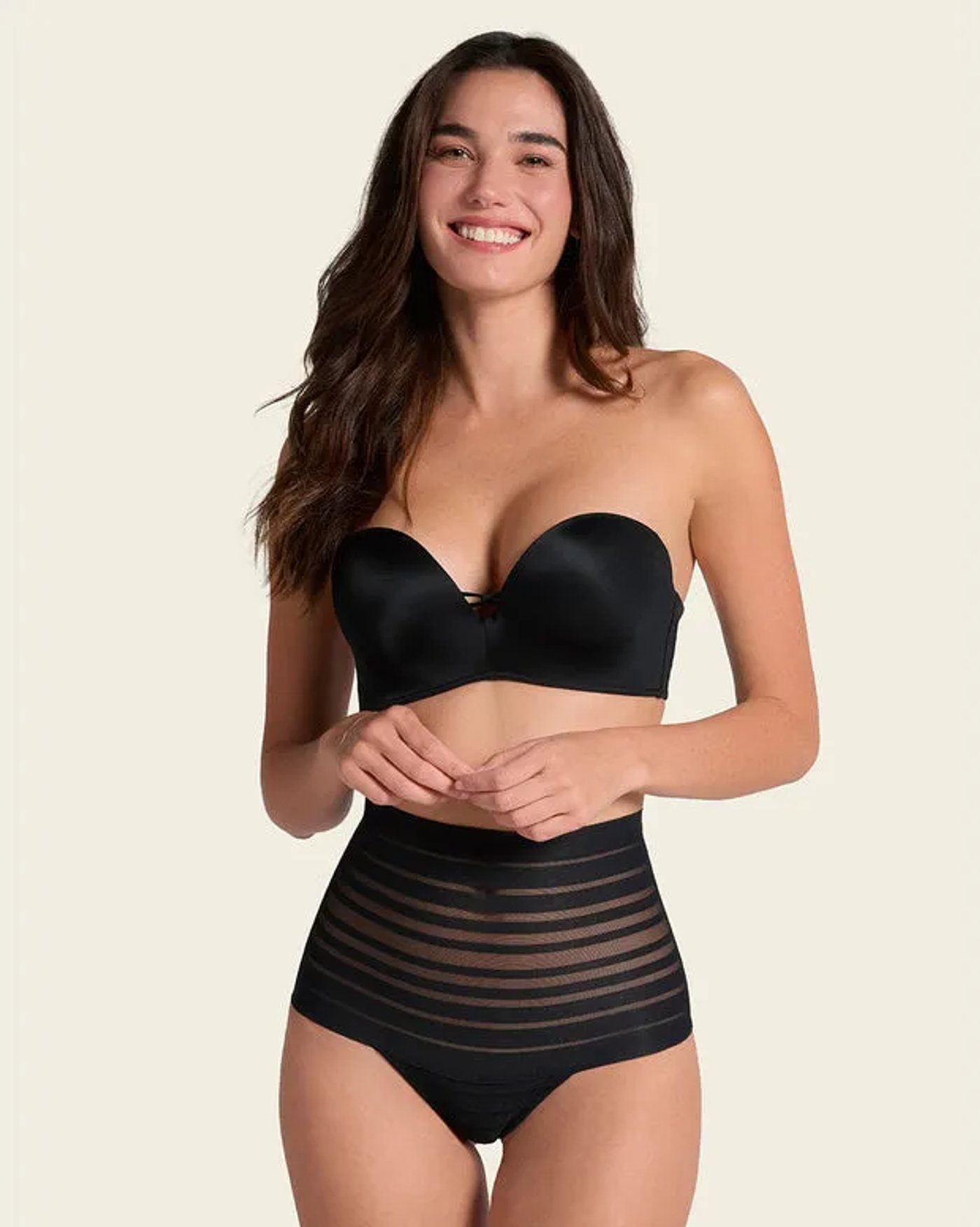 Panty tanga de tiro alto con control de abdomen · Ref. 12890 · Negro