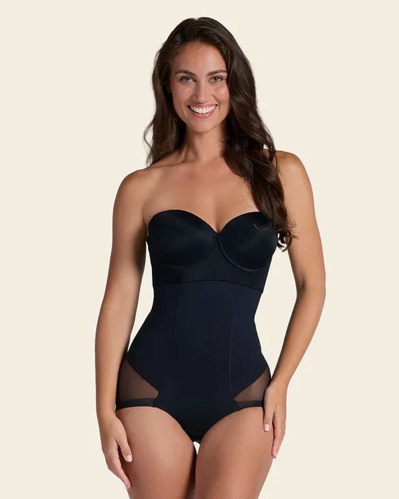 Panty faja de tiro alto moldeador de abdomen · Ref. 12811 · Negro