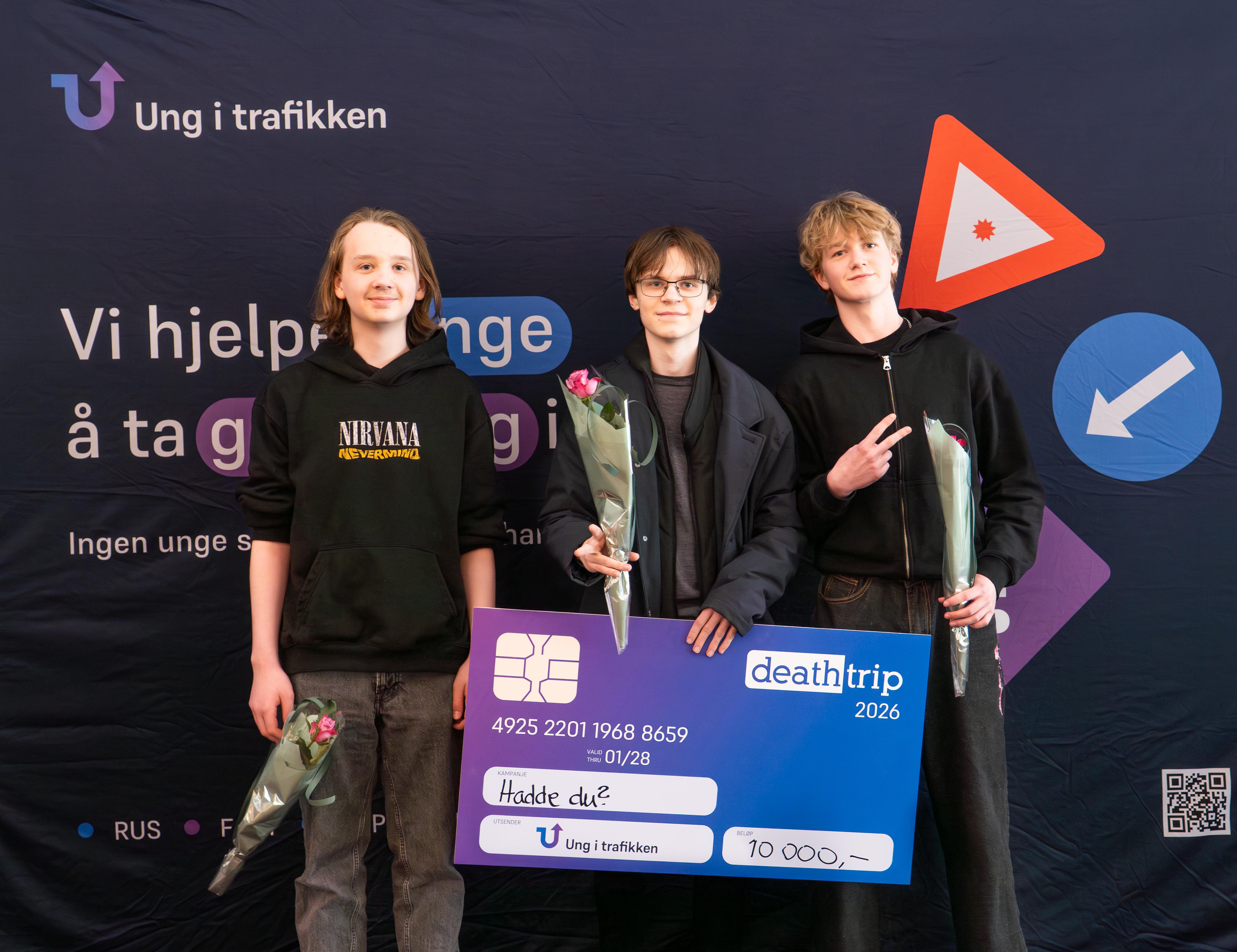Tre gutter med pris