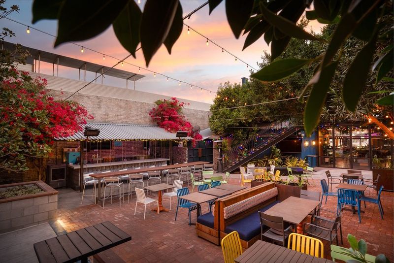 Recreo Cantina cover image