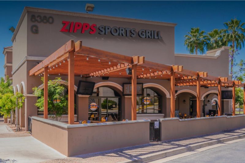 Zipp's Sports Grill - Hayden cover image
