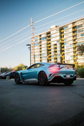 V12 Vantage  