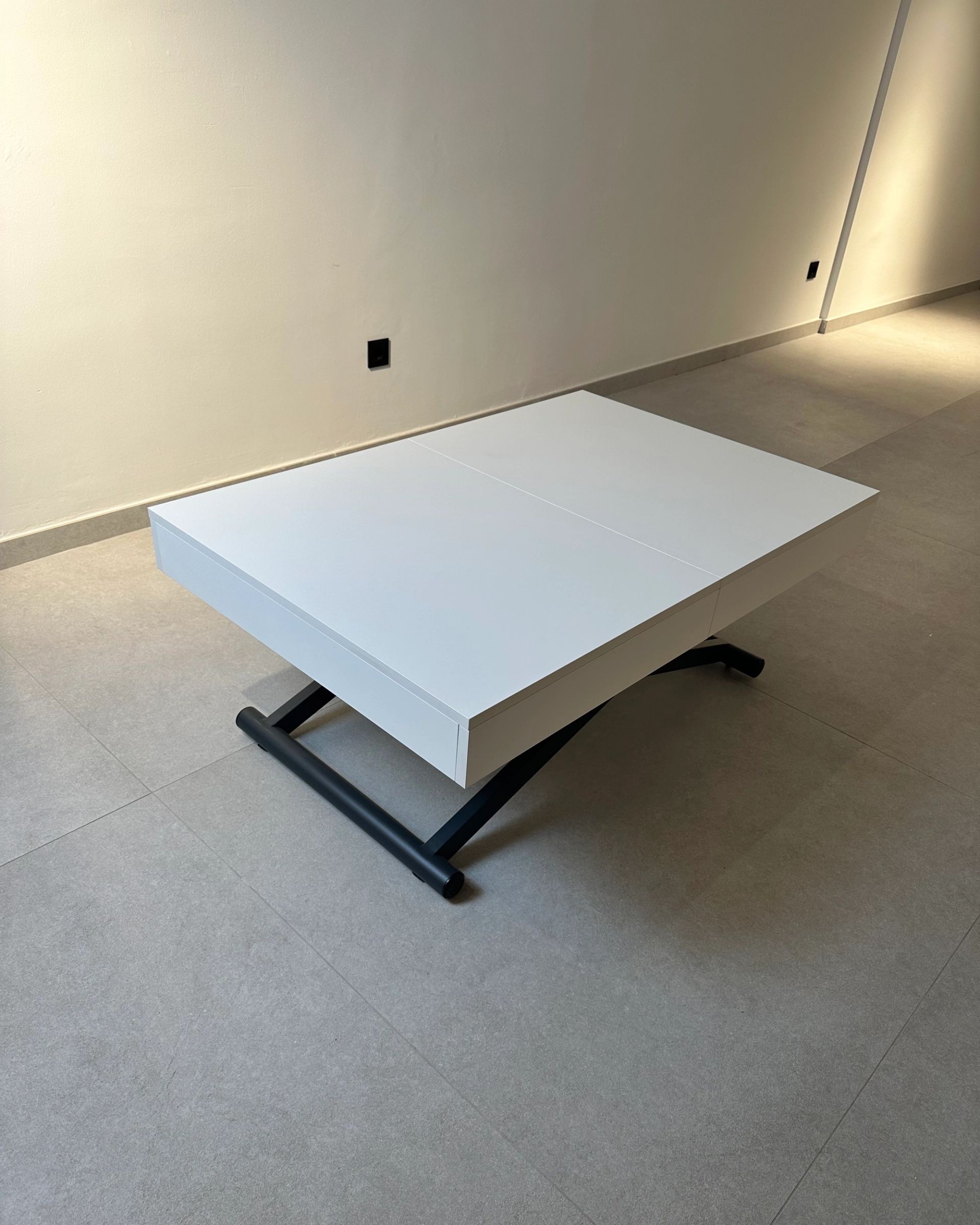 La table virale - White