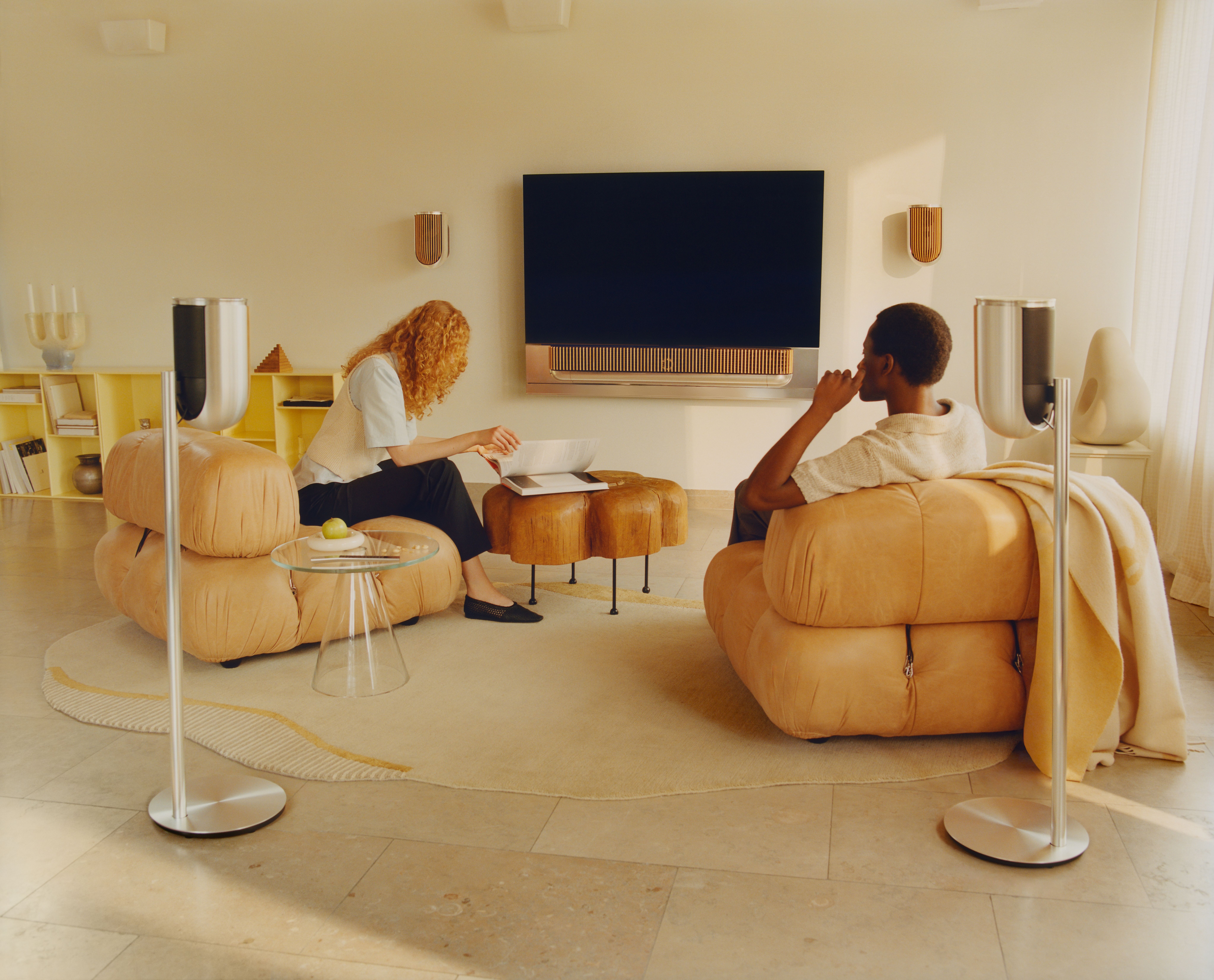 Bang & Olufsen – 6