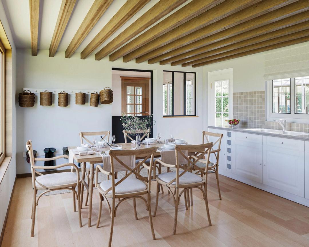 Normandie, interior view