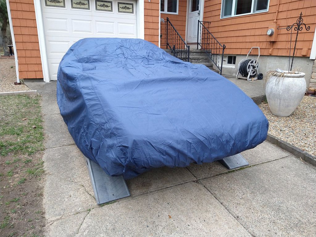 How to Secure Car Covers Against Wind 