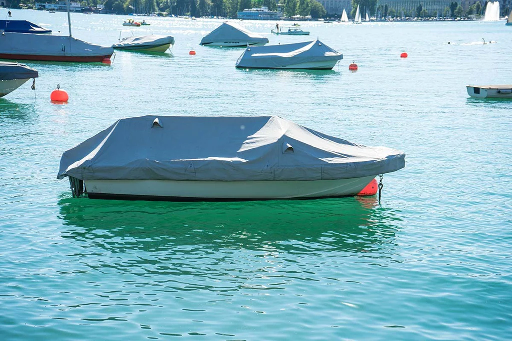 Tips to Prevent Pooling on Your Boat Cover