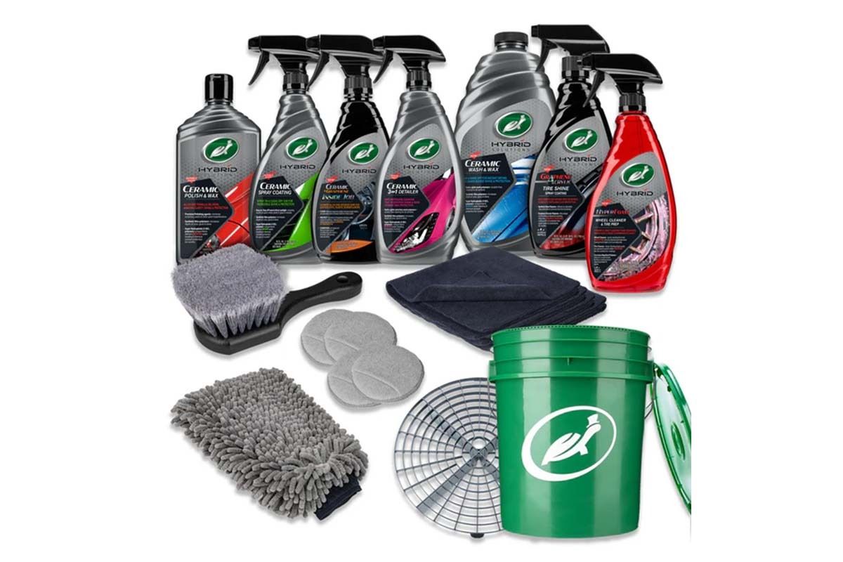 Hybrid Solutions Ultimate Ceramic Protection Car Care Kit