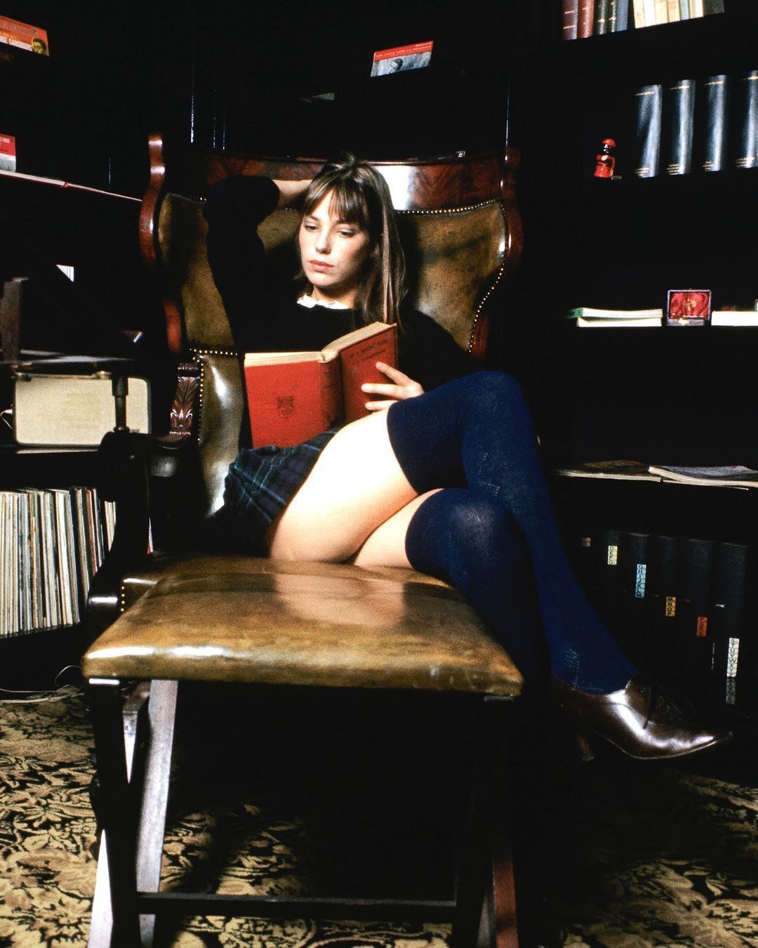 Jane Birkin reading
