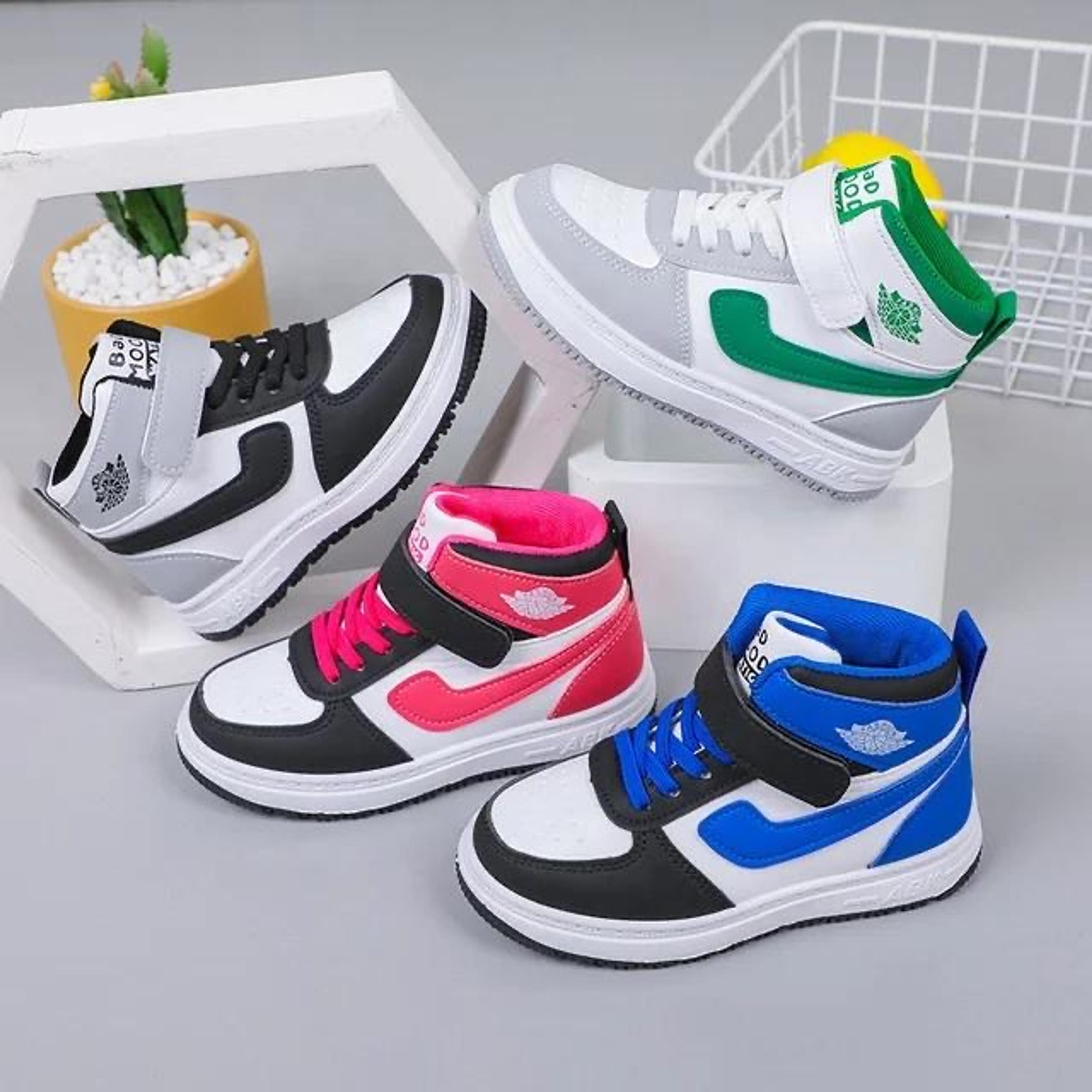 Kids' Colour-Block High-Top Sneakers