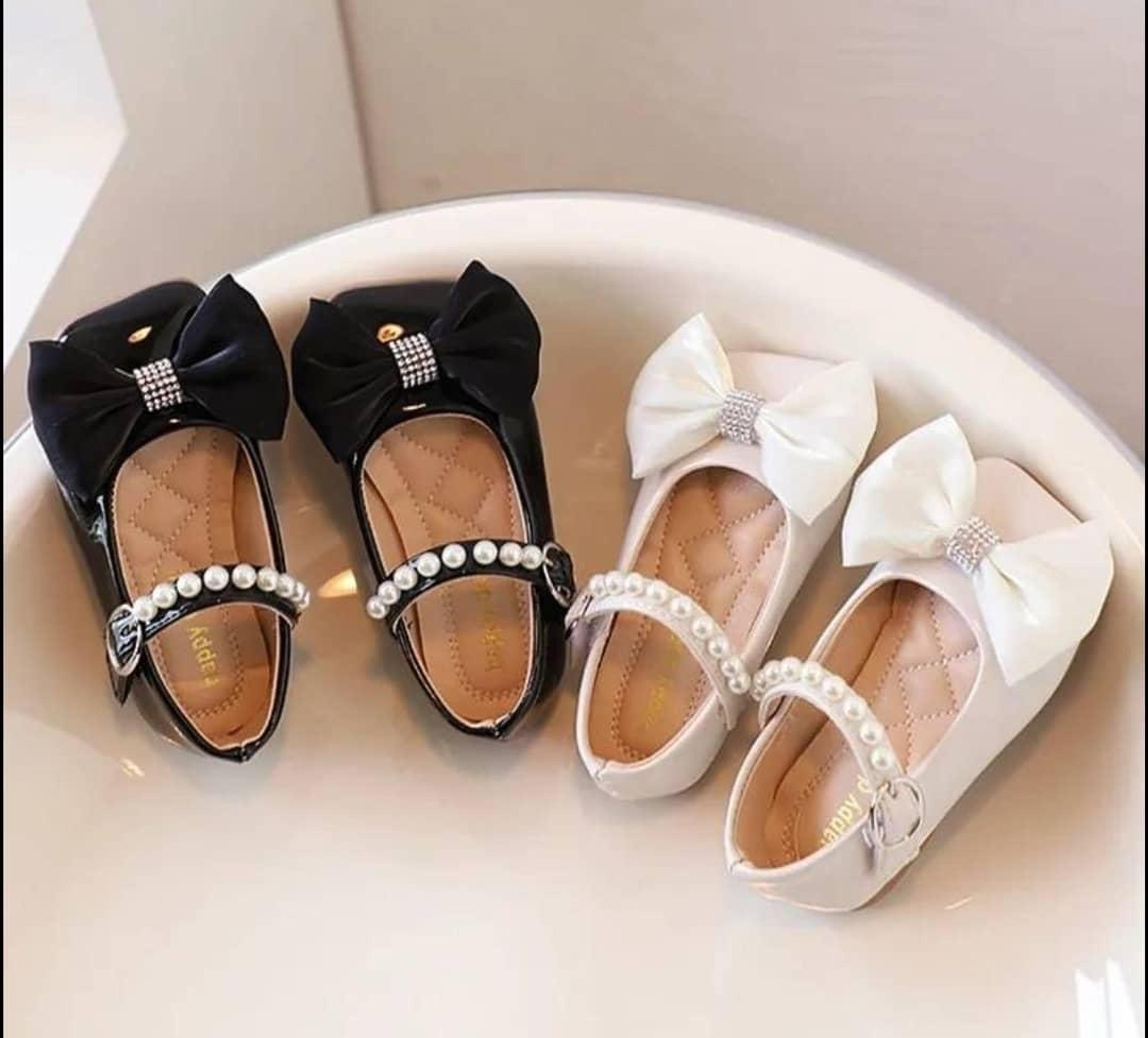 Girls' Pearl Strap Bow Dress Shoes