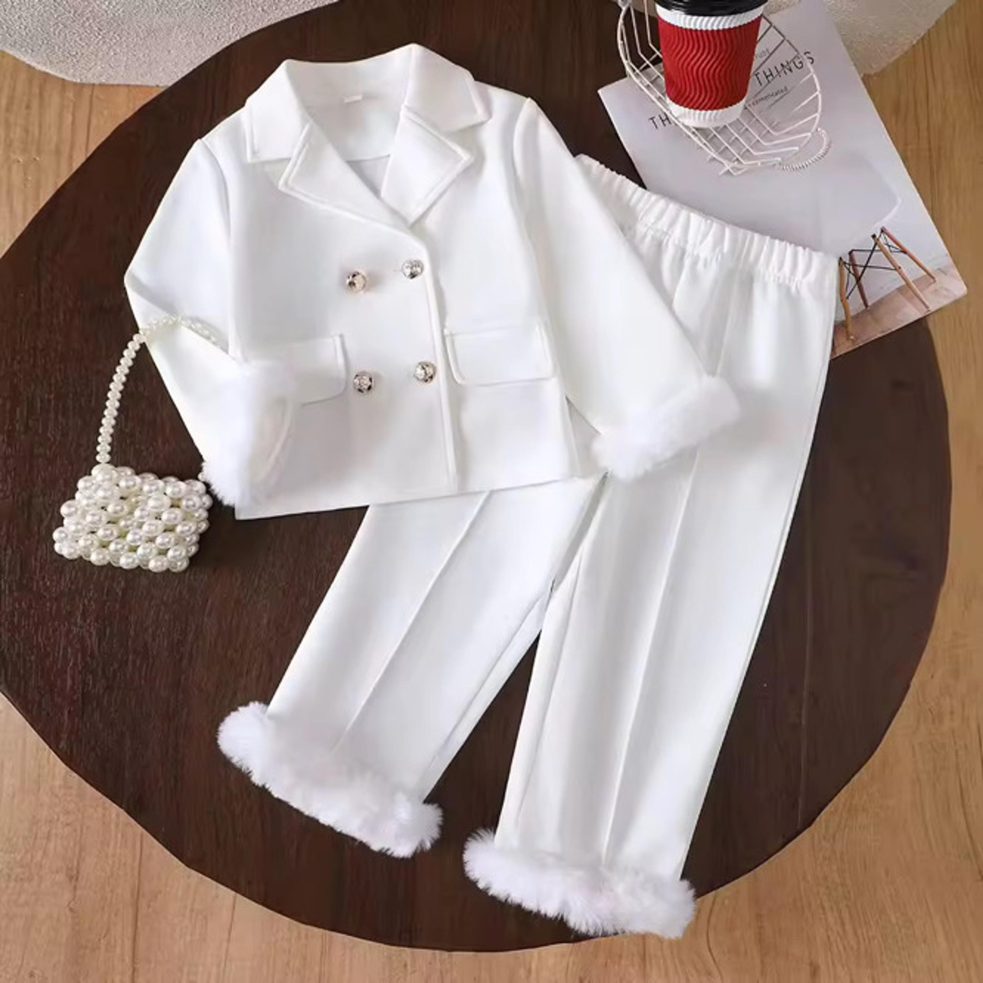 Girls' Classic 2-Piece Outfit Set