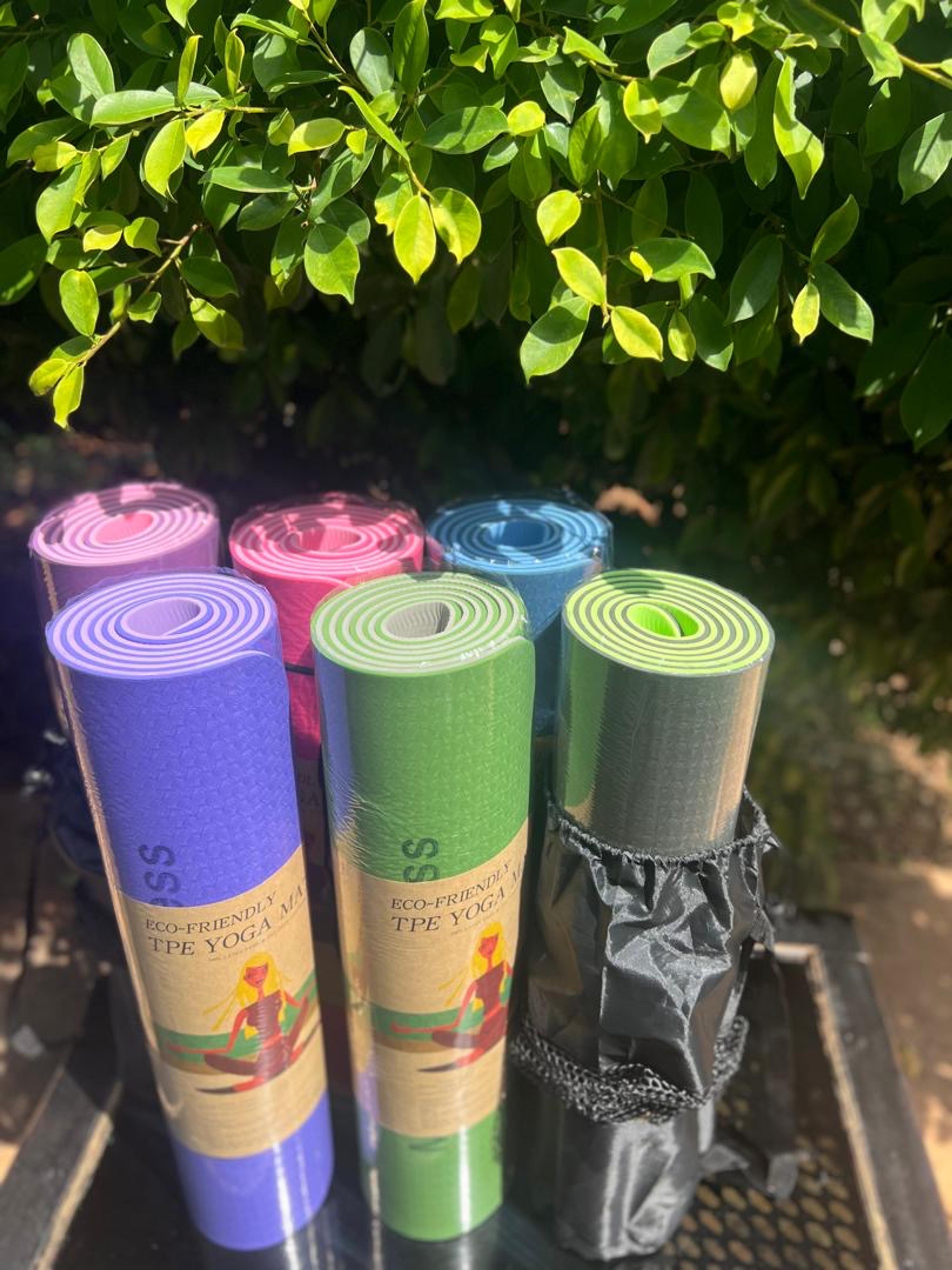 Double-Sided Yoga Mat - 8mm thumbnail 7