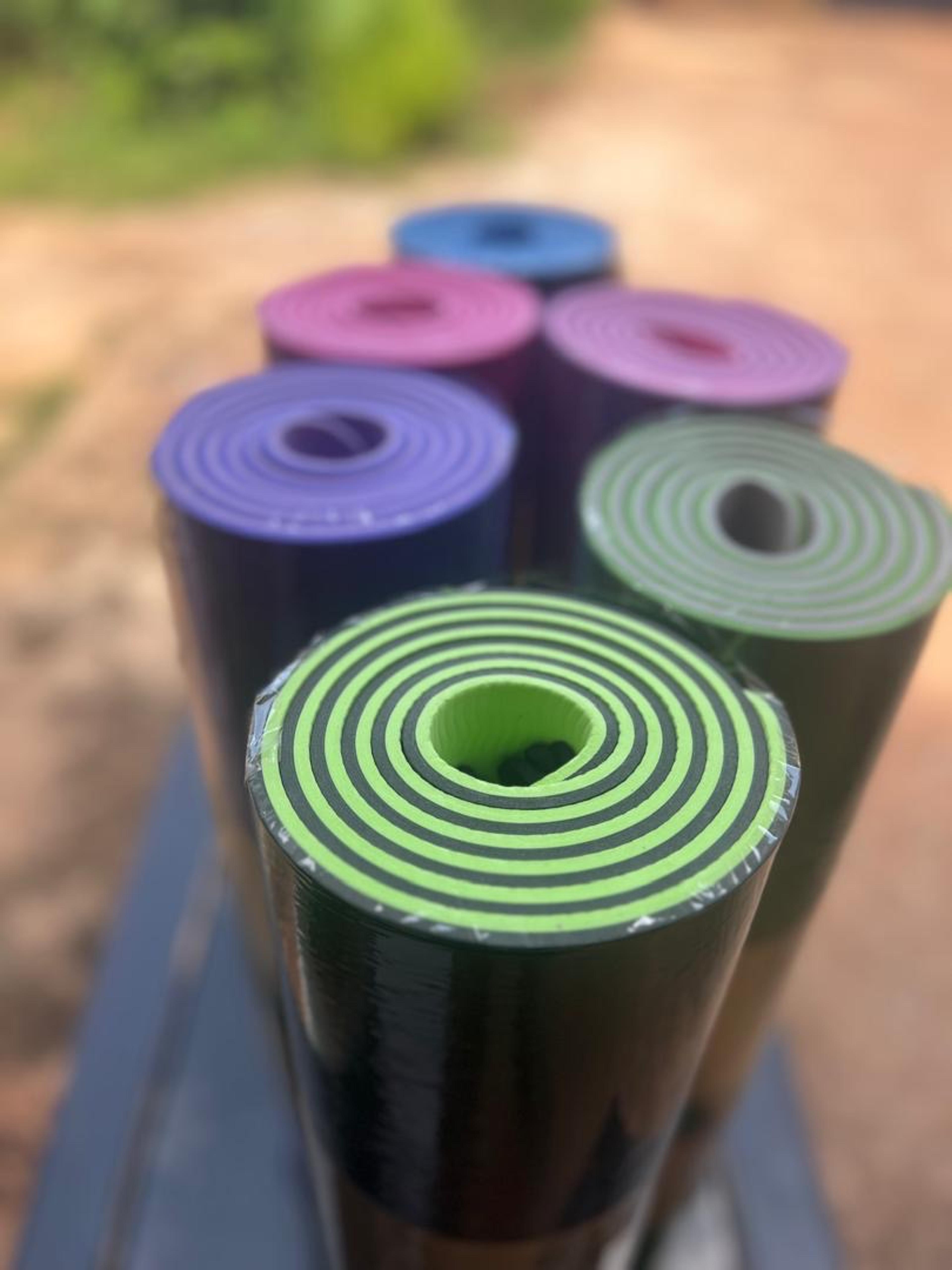 Double-Sided Yoga Mat - 8mm - view 2