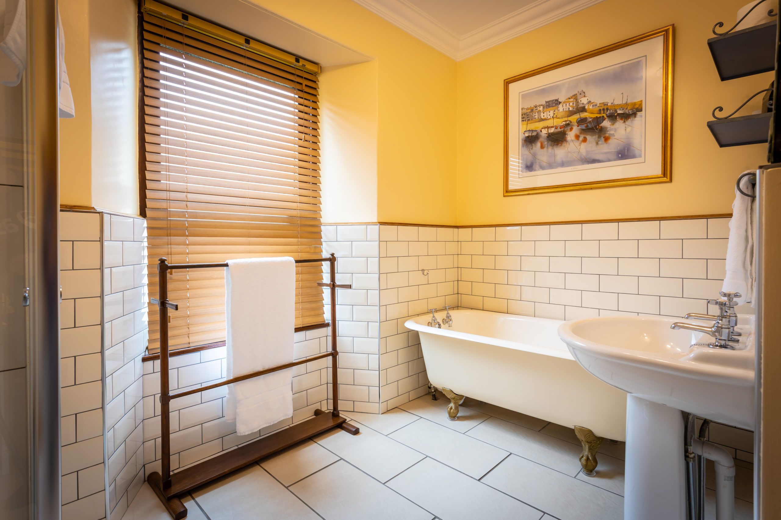 Pendragon Country House