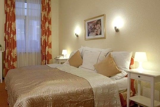 Buchholz Downtown Hotel