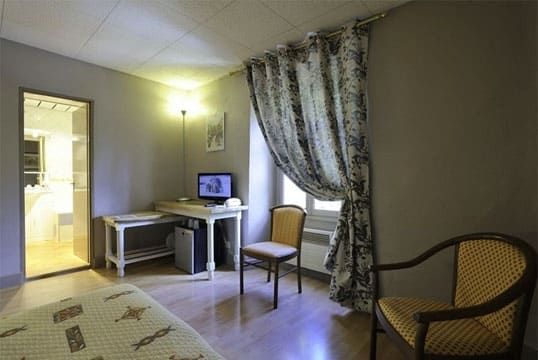 Hotel Montmirail