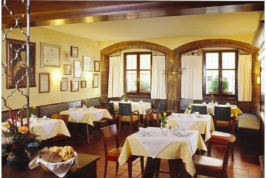 Gasthof-Hotel Weisses Kreuz