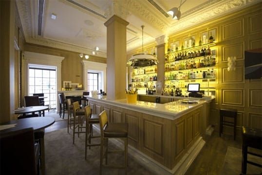 Only You Hotel & Lounge