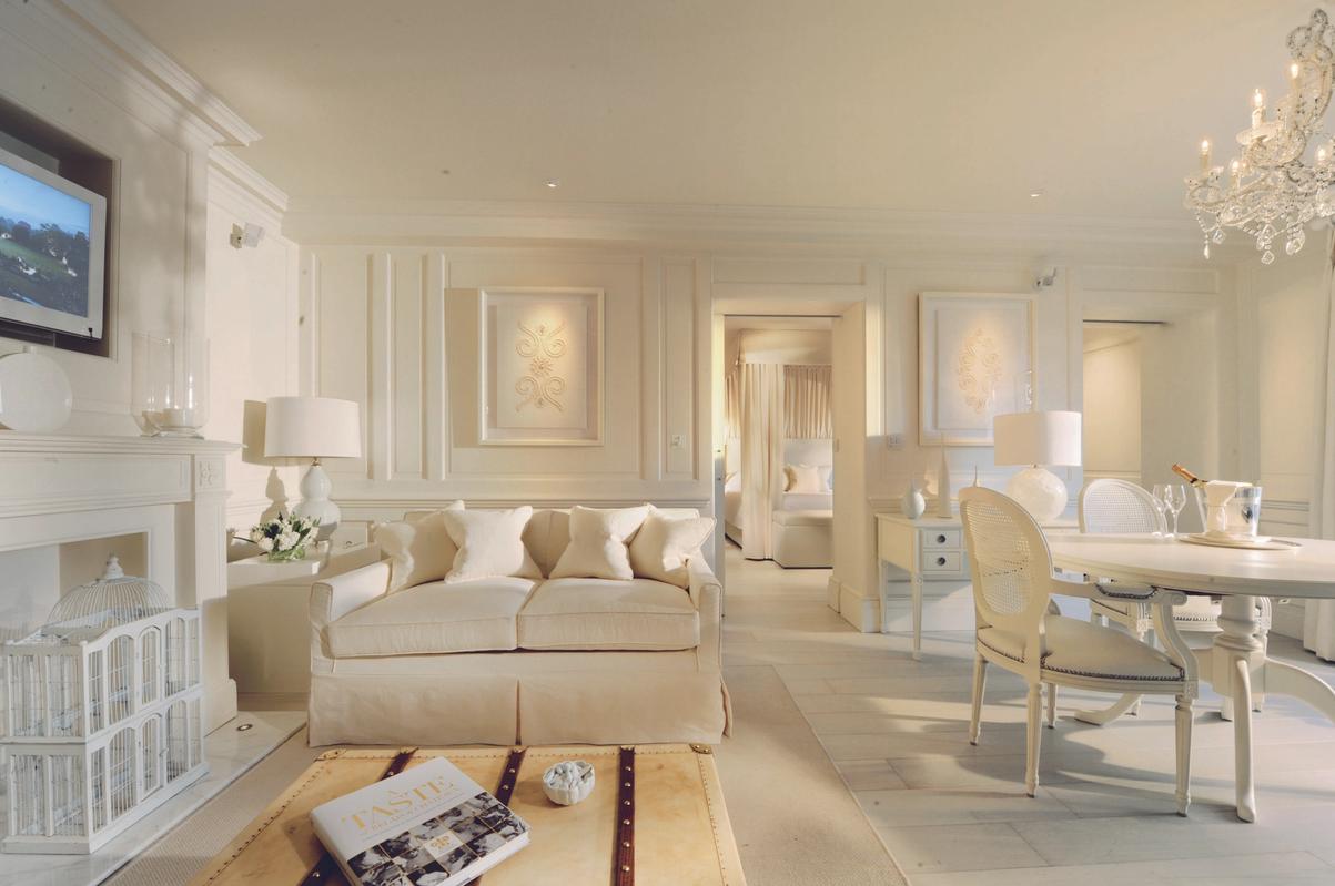 Le Manoir aux Quat'Saisons